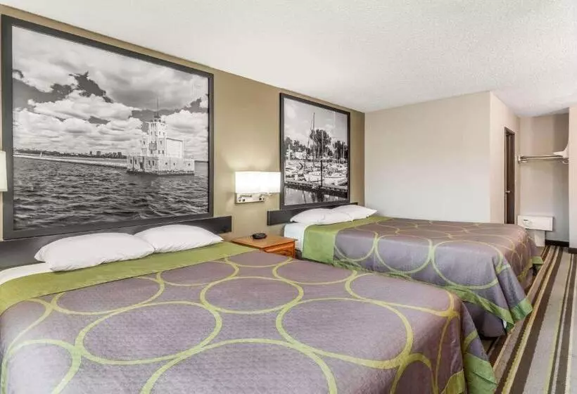 اتاق استاندارد, Super 8 By Wyndham Green Bay Near Stadium