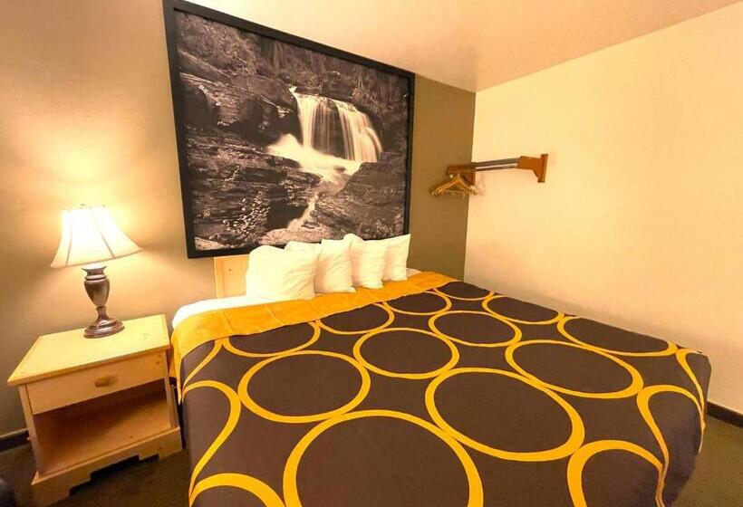 جناح ديلوكس سرير كينج, Fairbridge Inn & Suites Moscow   Pullman