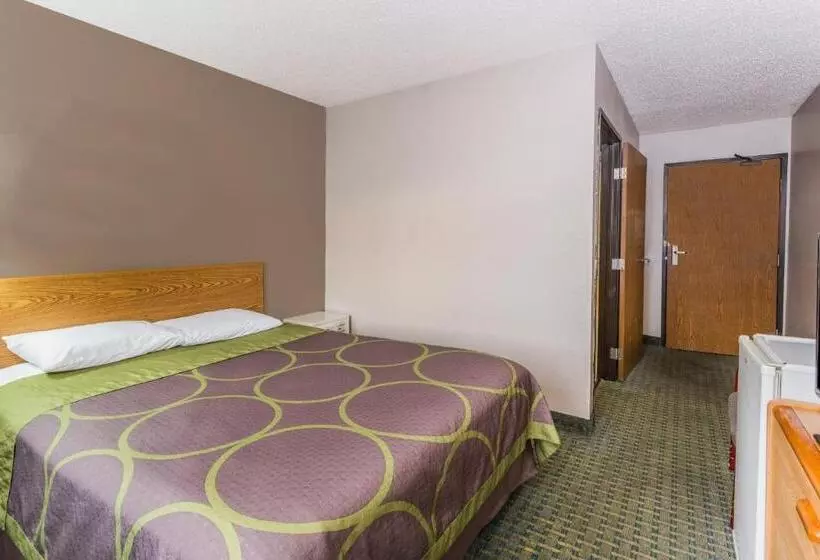 身障者適用スタンダードルーム, Super 8 By Wyndham St. Charles