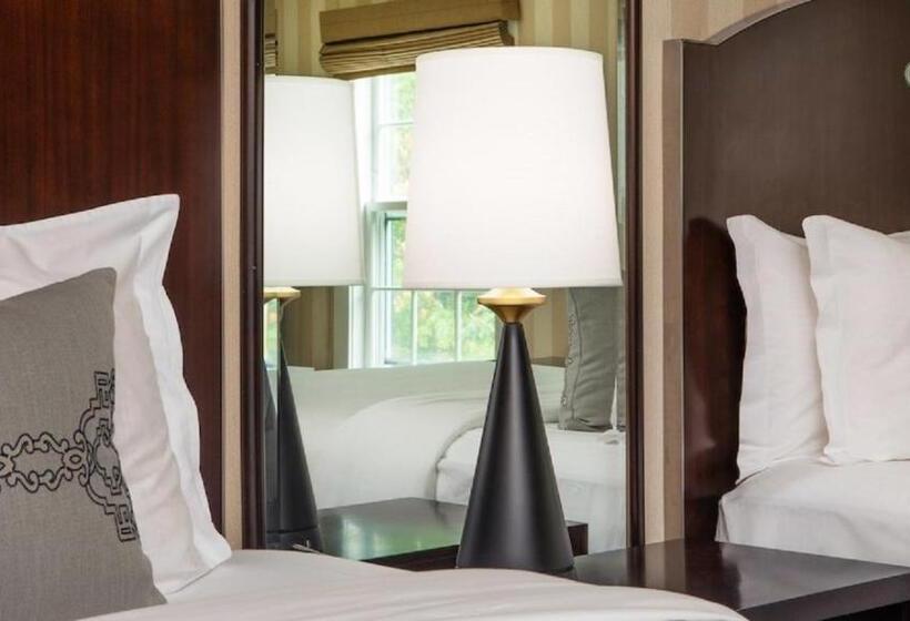 プレミアムルーム, The Equinox Golf Resort & Spa