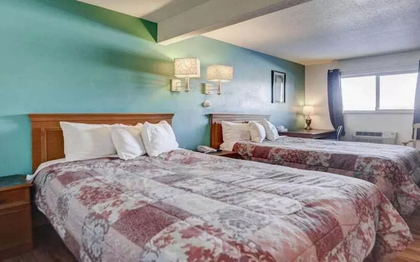２ダブルベッドのスタンダードルーム, Americas Best Value Inn Greeley