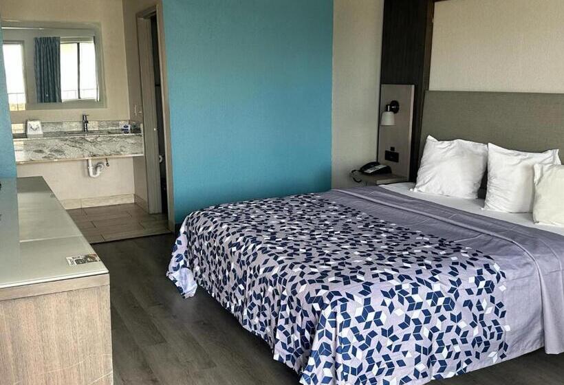 חדר סטנדרט עם מיטת קינג, Days Inn By Wyndham El Paso Airport East