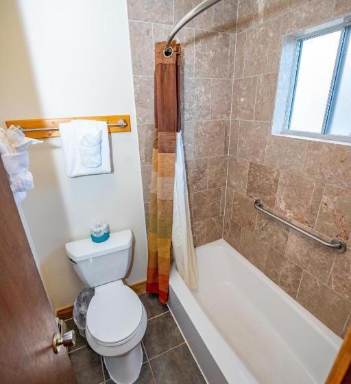 غرفة قياسية, Estes