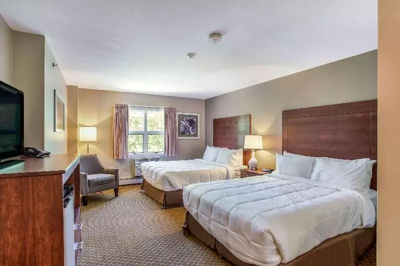 クイーンサイズベッドのスタンダードルーム, Quality Inn & Suites