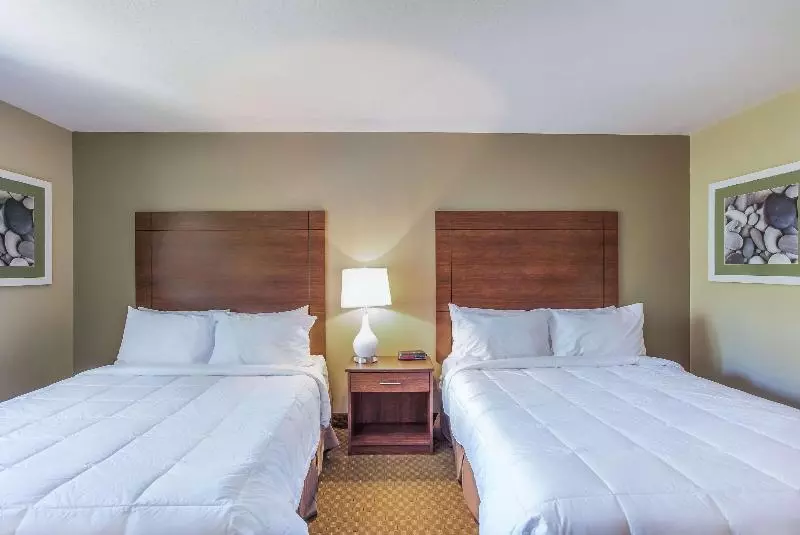 クイーンサイズベッドのスタンダードルーム, Quality Inn & Suites