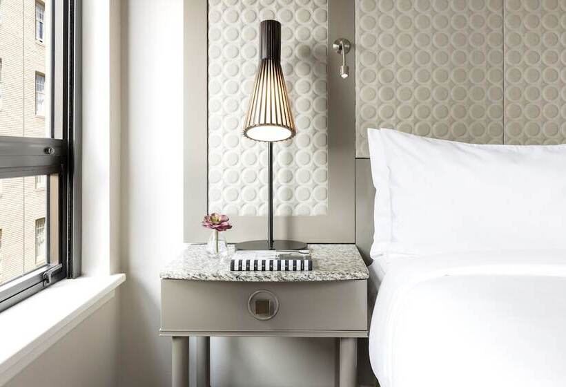 اتاق پرمیوم, Stanford Court San Francisco