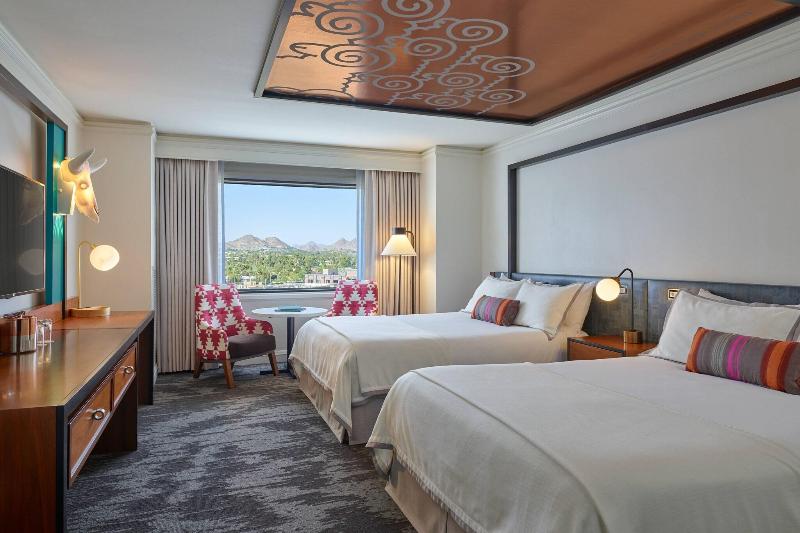 اتاق استاندارد با چشمانداز کوهستان, The Camby Autograph Collection