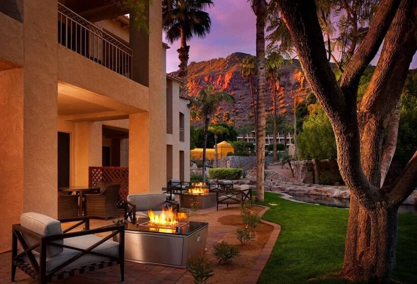 ２ダブルベッドのスタンダードルーム, The Phoenician, A Luxury Collection Resort, Scottsdale