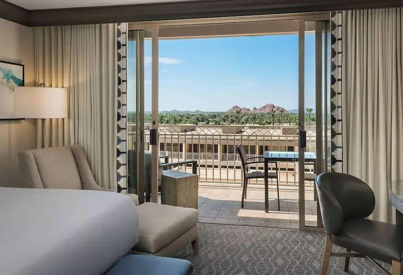 اتاق دلوکس مخصوص معلولین, The Phoenician, A Luxury Collection Resort, Scottsdale