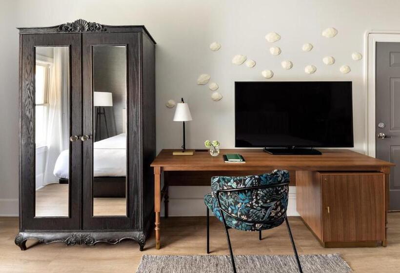 Номер Стандарт Адаптированный для Инвалидов, Kimpton Brice Hotel, An Ihg
