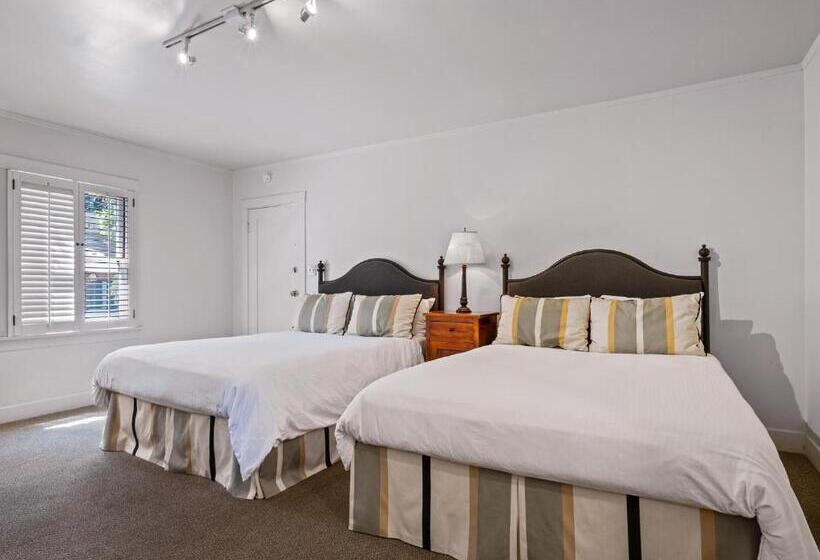 غرفة قياسية, The Upham