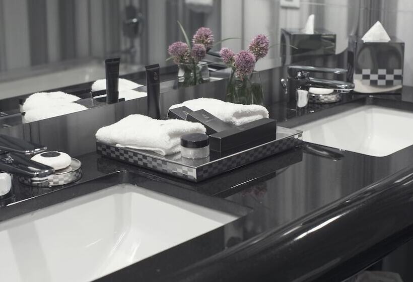 带阳台的豪华间, The Watergate Hotel Georgetown