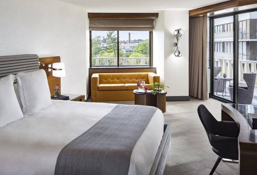 带阳台的豪华间, The Watergate Hotel Georgetown