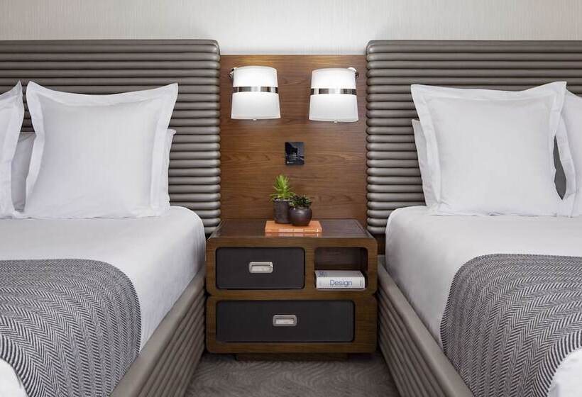 バルコニー付きデラックスルーム, The Watergate Hotel Georgetown