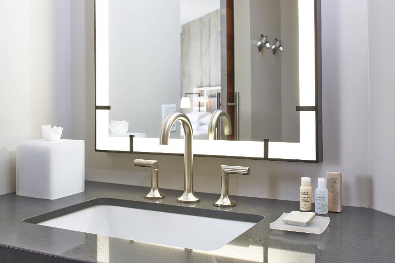 Стандартный Номер Кровать Кинг, The Worthington Renaissance Fort Worth