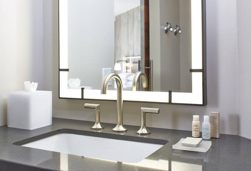 Номер Стандарт Двуспальная Кровать, The Worthington Renaissance Fort Worth