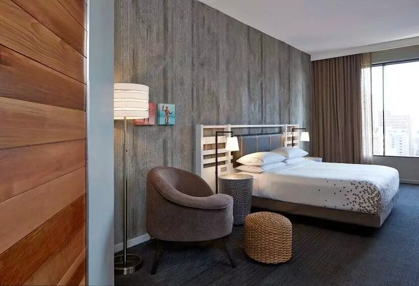 اتاق استاندارد با تخت دوبل, The Worthington Renaissance Fort Worth