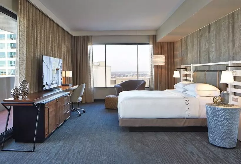 اتاق استاندارد با تخت دوبل, The Worthington Renaissance Fort Worth