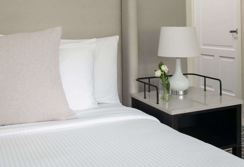 キングサイズベッドのスタンダードルーム, Toll House Hotel Los Gatos