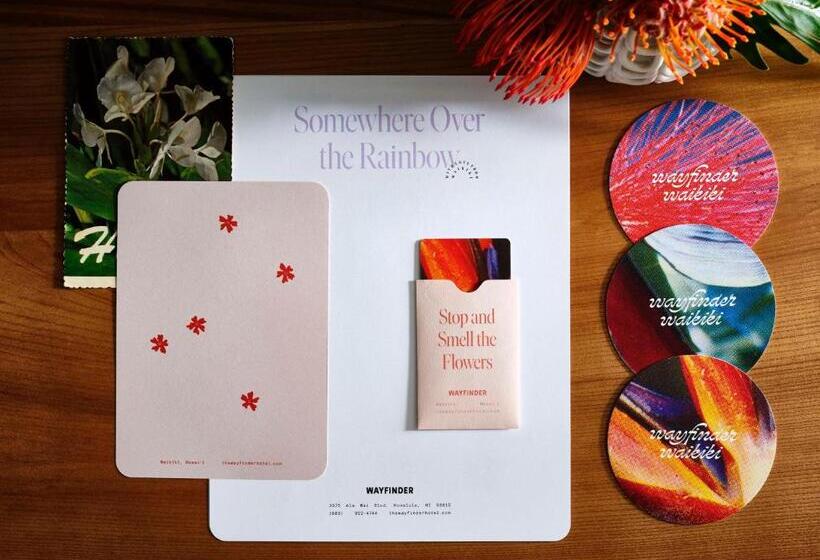 キングサイズベッドのスタンダードルーム, Wayfinder Waikiki   Voted Top 10 Best Hotels In Hawaii!