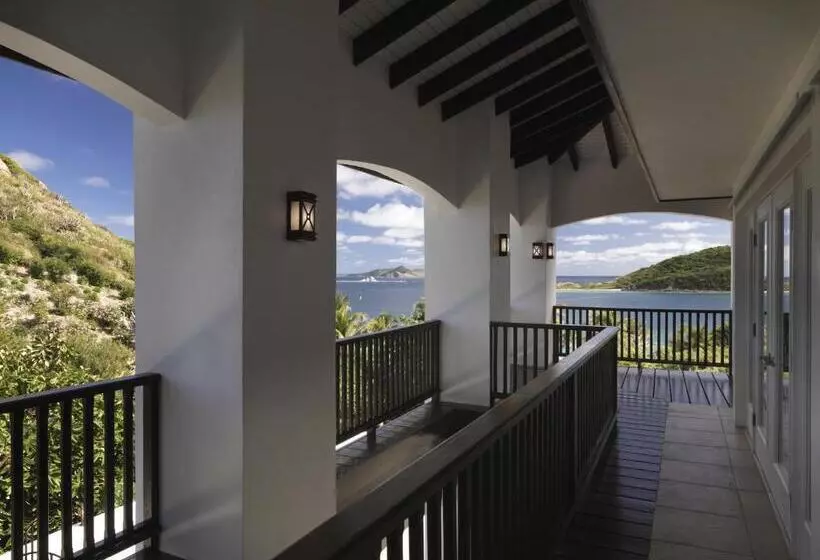 ویلای 3 خوابه, Peter Island Resort