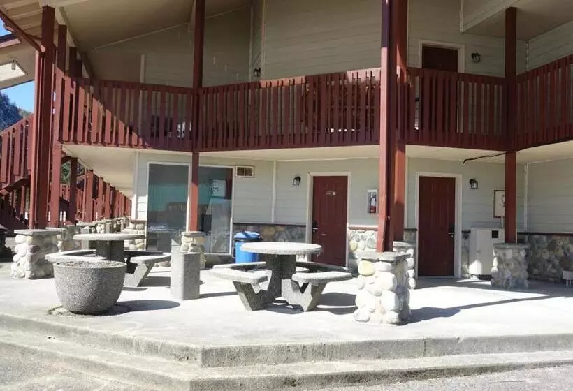 Standard-huone, Seasons Motel