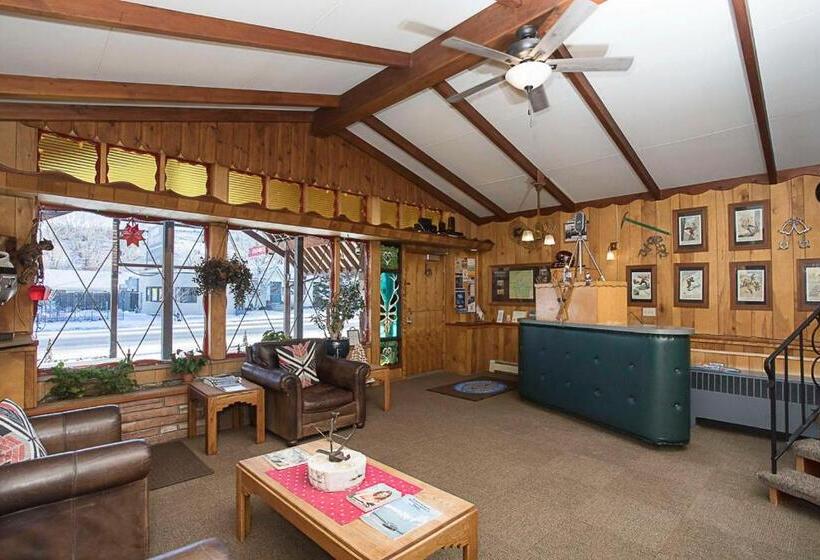 اتاق استاندارد با بالکن, Yodeler Motel