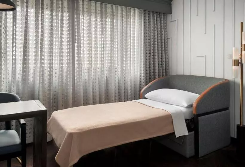 اتاق لوکس با تخت بزرگ, Boston Marriott Copley Place
