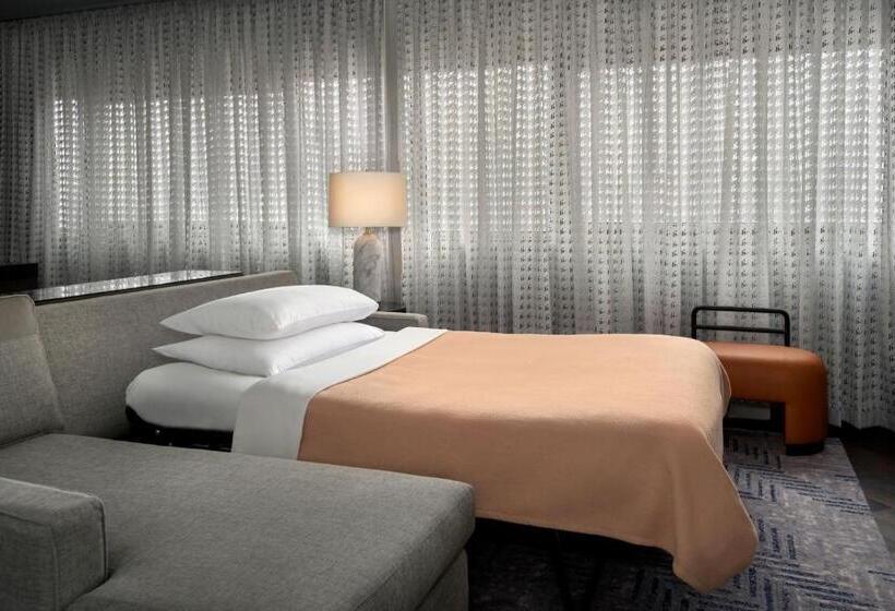 이그제큐티브 스위트 킹침대, Boston Marriott Copley Place