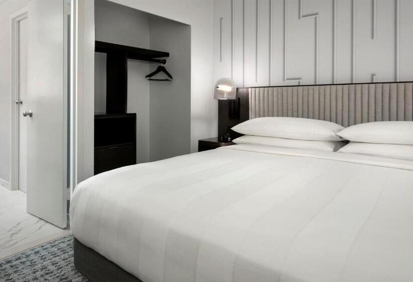 이그제큐티브 스위트 킹침대, Boston Marriott Copley Place