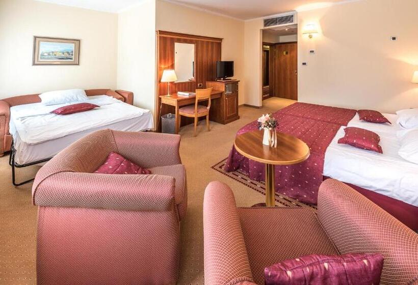 Номер Стандарт Трехместный, Boutique Hotel Korana Srakovcic