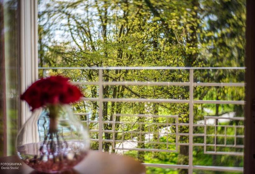 Comfort room with balcony, Boutique Hotel Korana Srakovcic