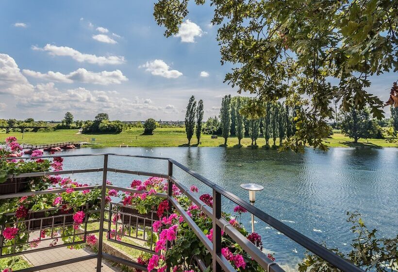 Номер Deluxe, Boutique Hotel Korana Srakovcic