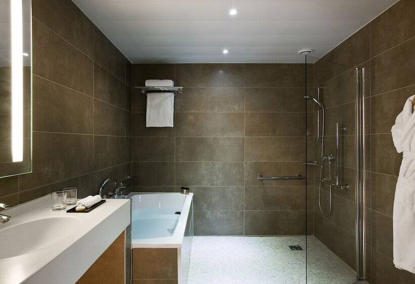 高级大房间, Chateau De Montvillargenne