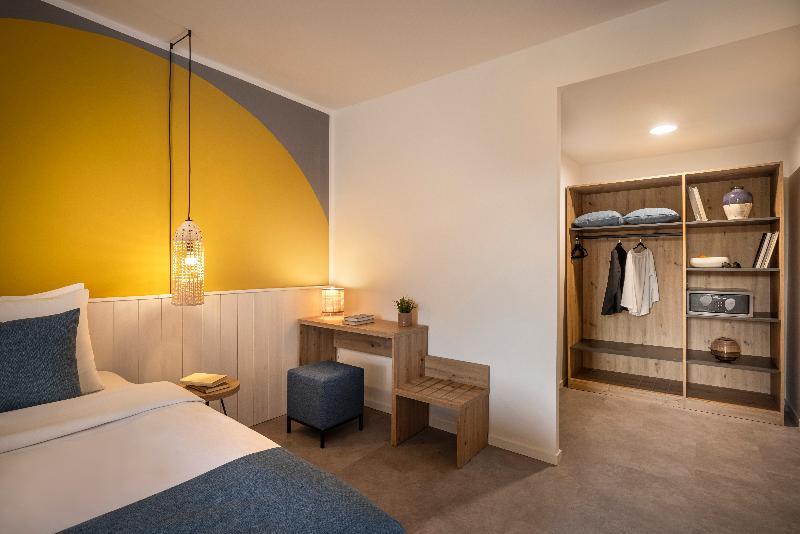 Трехместный Номер Superior, Sunny Baška Hotel By Valamar, Ex Corinthia