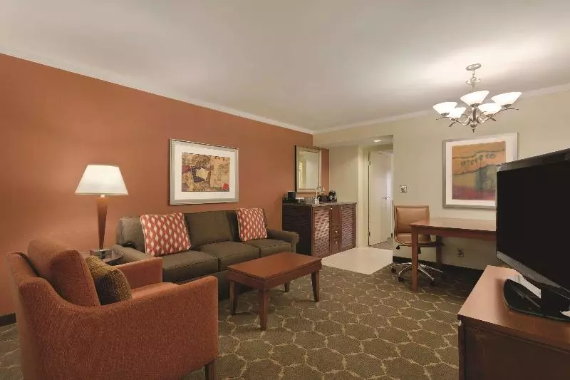 سوئیت با تخت بزرگ, Embassy Suites Hotel Denver Tech Center