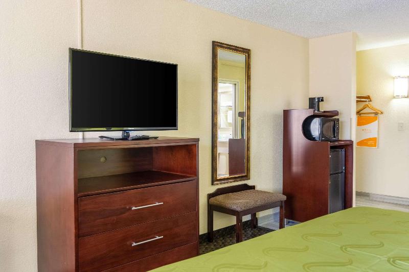 Номер Стандарт Вид на Парк, Family Hotel Vespera