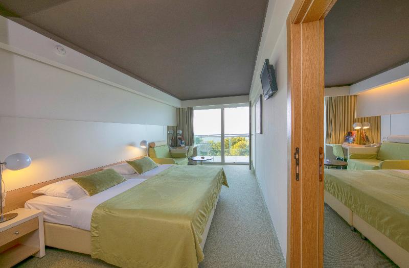 Семейный Номер Боковой Вид на Море, Family Hotel Vespera