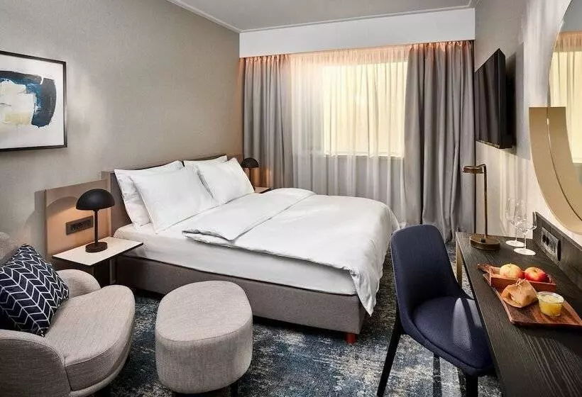 Perhehuone, Maistra City Vibes Hotel International