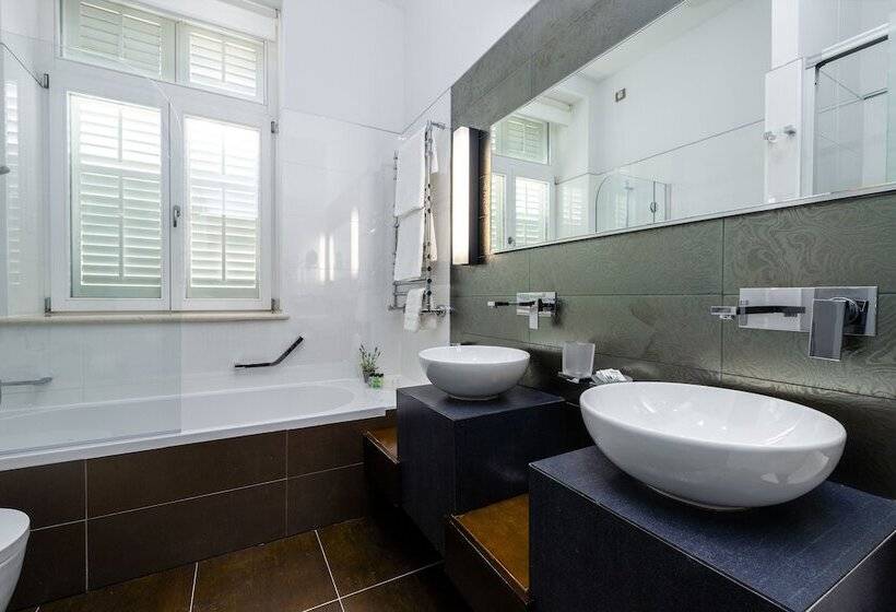 غرفة سوبيريور ذات إطلالة, Lapad