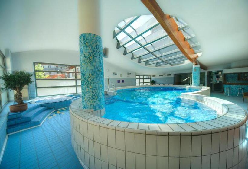 اتاق استاندارد, Lovec