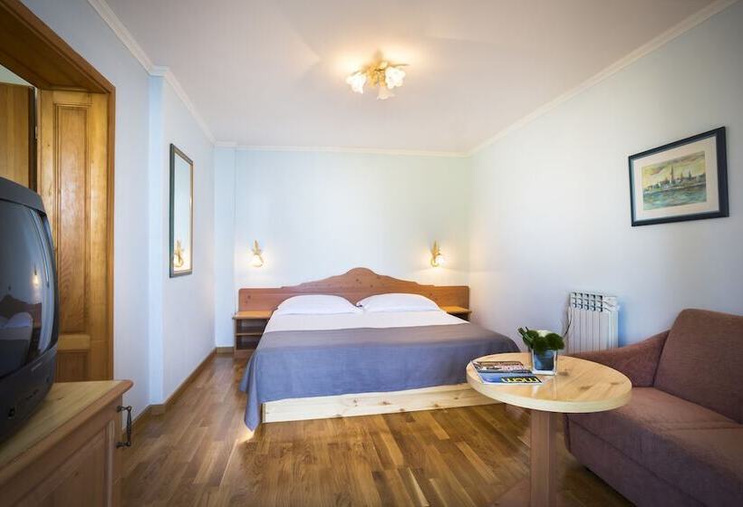 Family Suite, Maistra Select Island Hotel Katarina