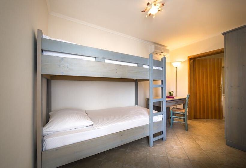 Люкс Повышенной Комфортности, Maistra Select Island Hotel Katarina