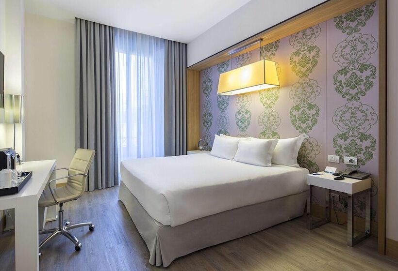 سوییت جونیور, NH Collection Milano Touring