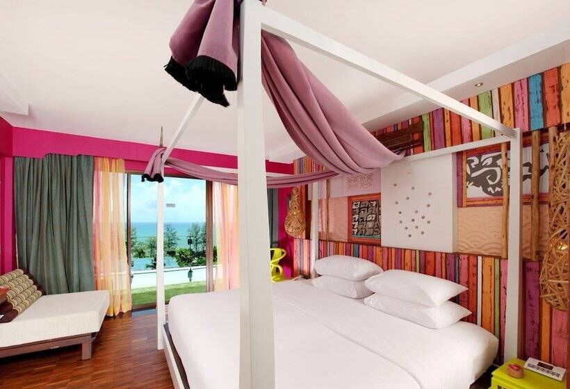 Quarto Deluxe Vista Mar, S A F E Residence Patong