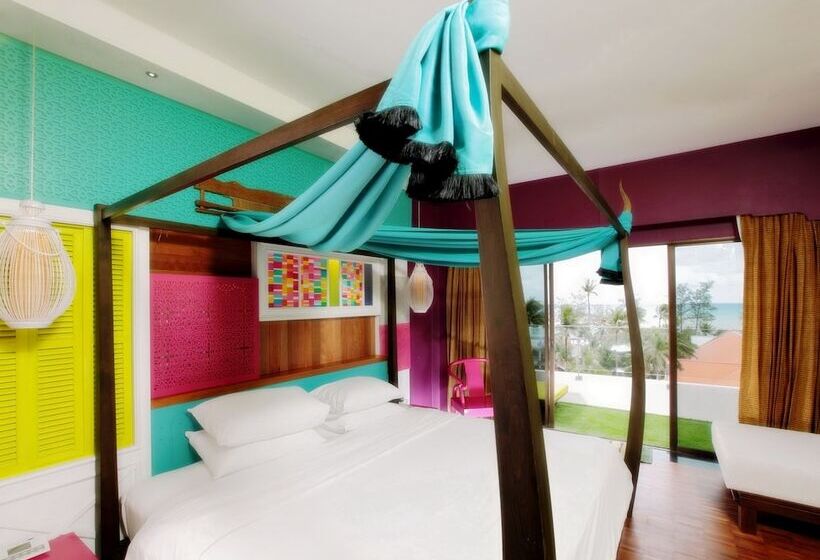 Quarto Deluxe Vista Mar, S A F E Residence Patong