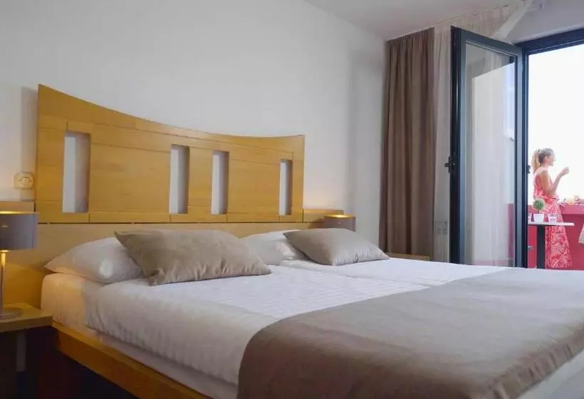 バルコニーつきオーシャンビュースーペリアルーム, Veya Hotel By Aminess