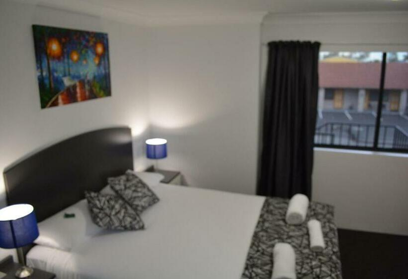 חדר סטנדרט, Alabaster Motor Inn