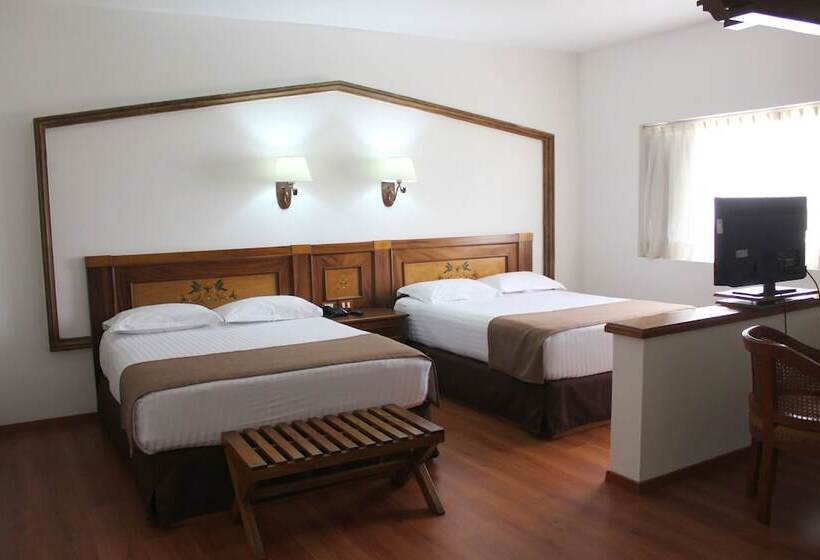 Junior Suite, De Mendoza