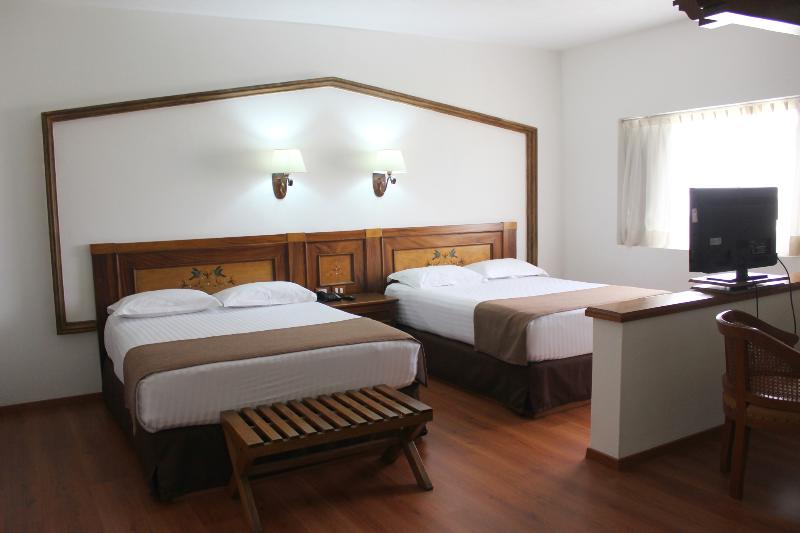 Полулюкс, De Mendoza